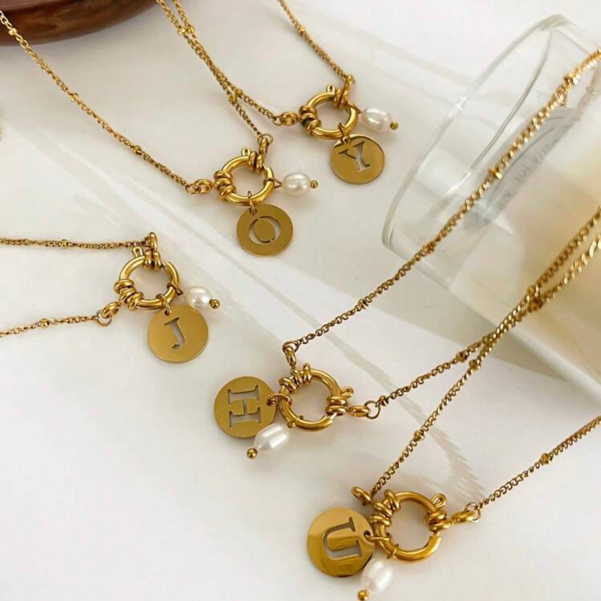 CAMILLE I Collier Charms Initiale Perlé