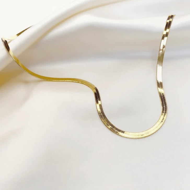 CLÉMENCE I Base Collier Chaîne Plate
