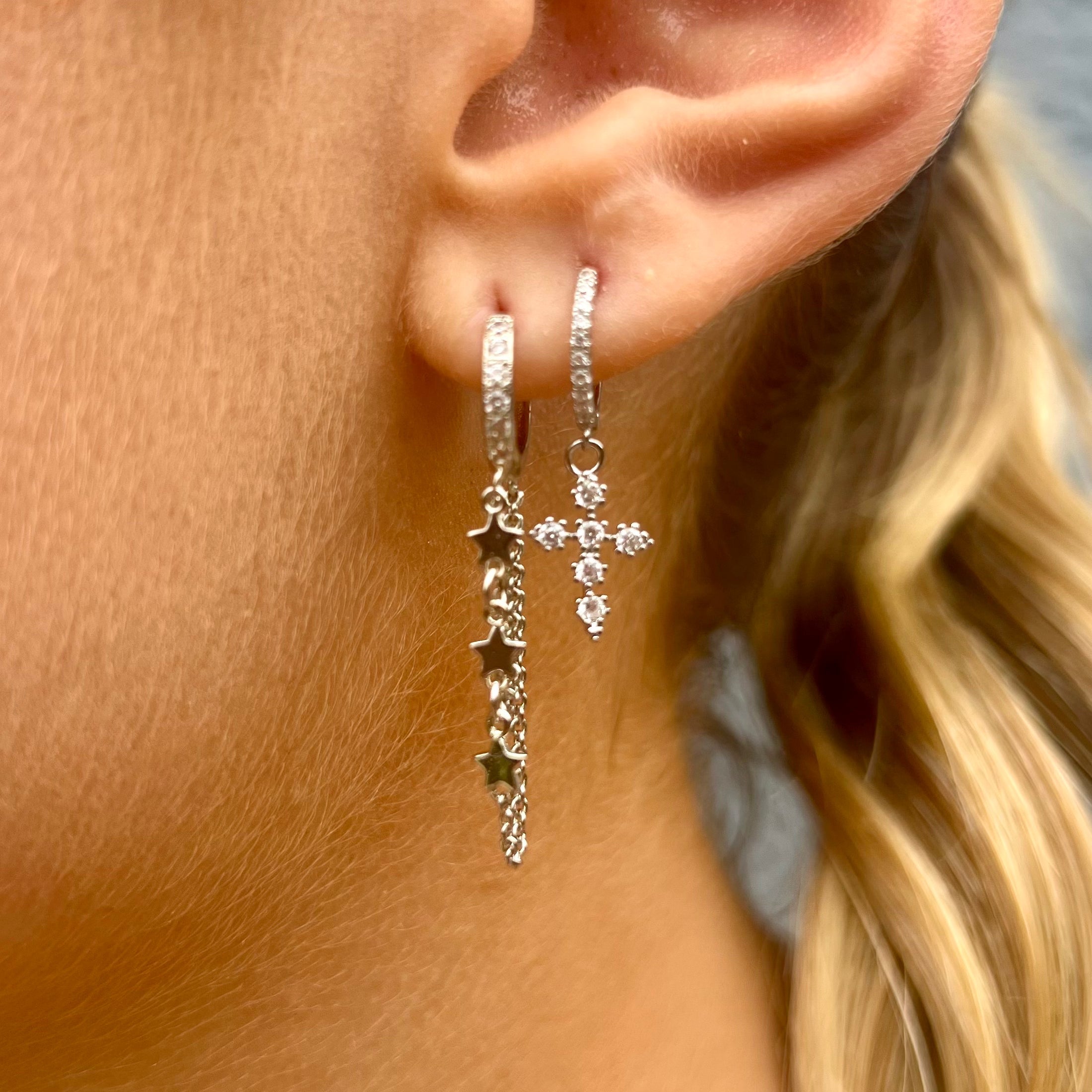 Boucles croix diamants